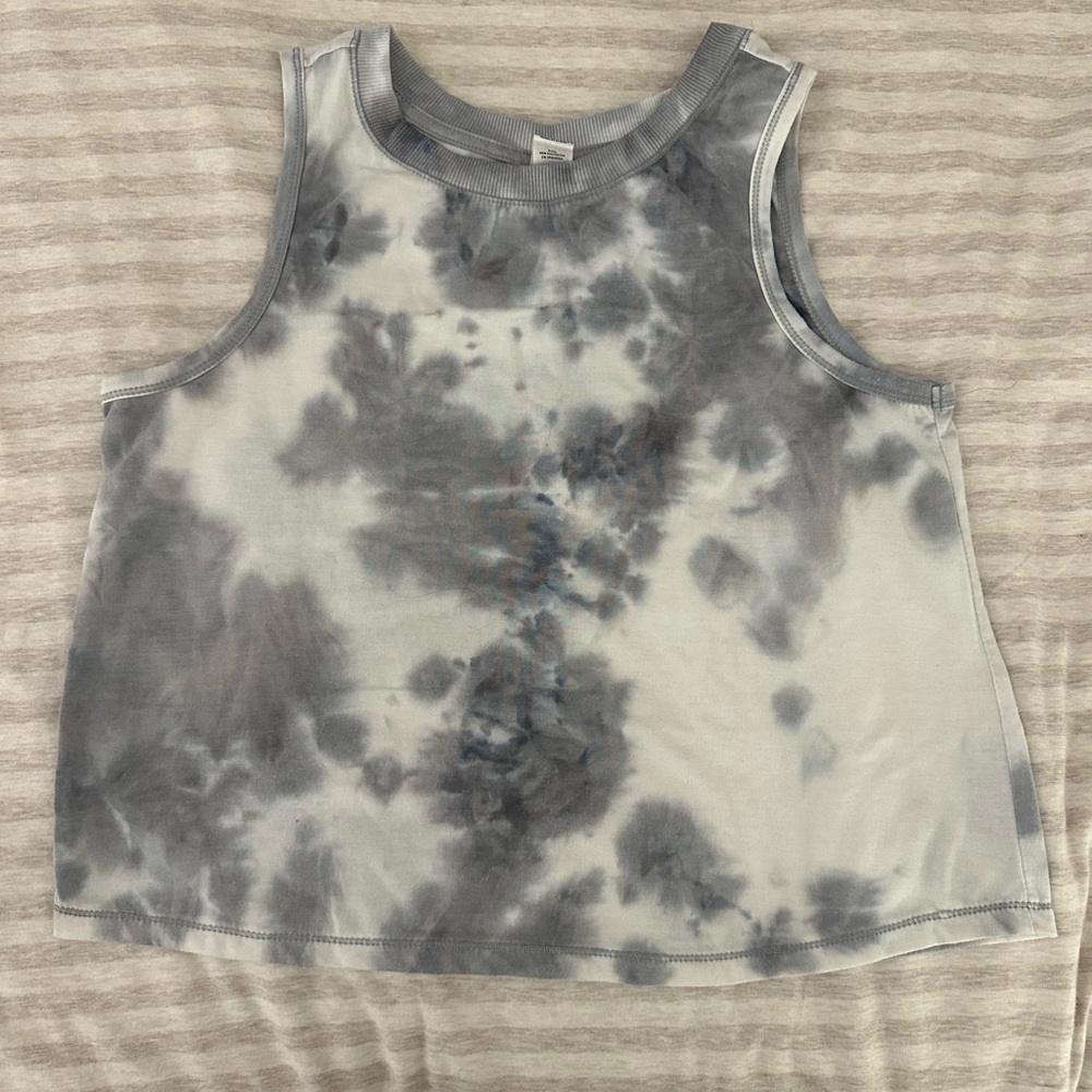 Gray tie dye workout tank